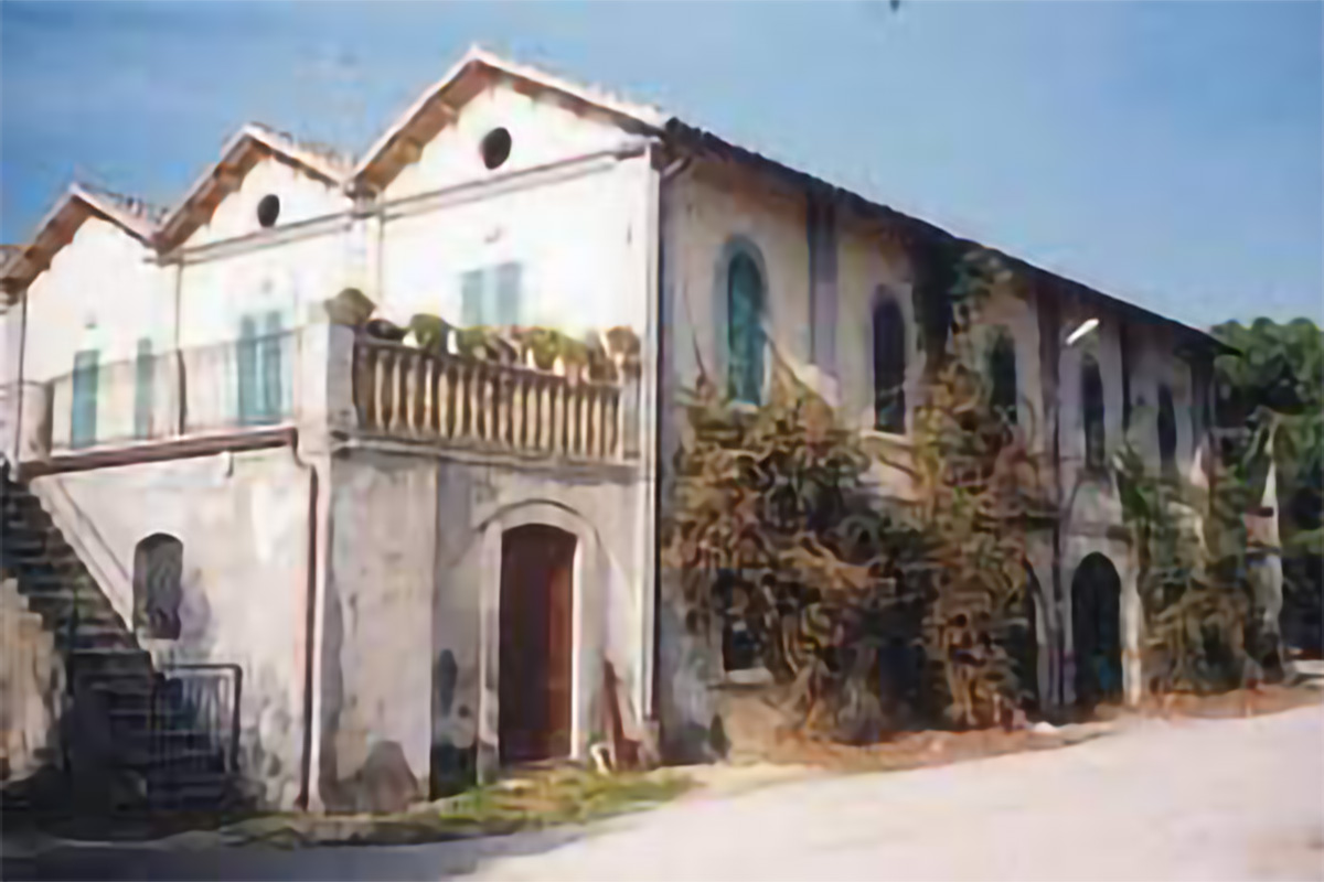Cantina e Villa Mazzarosa Roseto 2